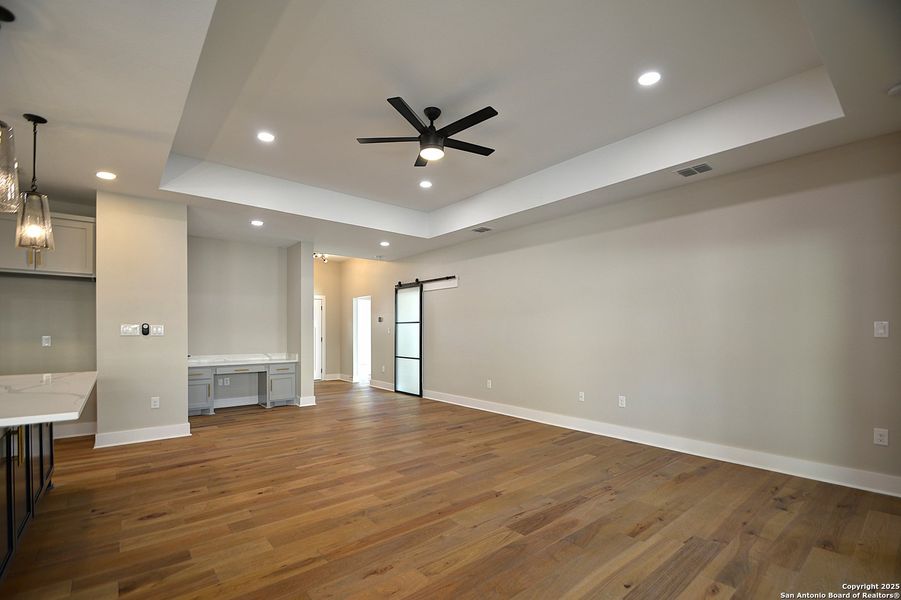Spacious, unfurnished interior of a new home in , Kerrville (Image 35).