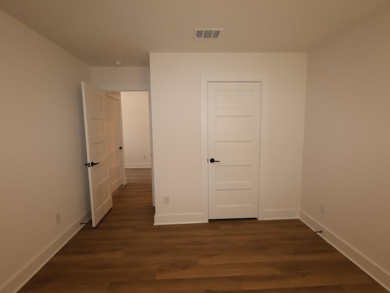 Spacious, unfurnished interior of a new home in Hallimore Ranch, Rosenberg (Image 22). Spacious, unfurnished interior of a new home in Hallimore Ranch, Rosenberg (Image 22).