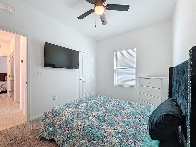 Furnished interior view inside a new home in , Groveland (Image 9).
