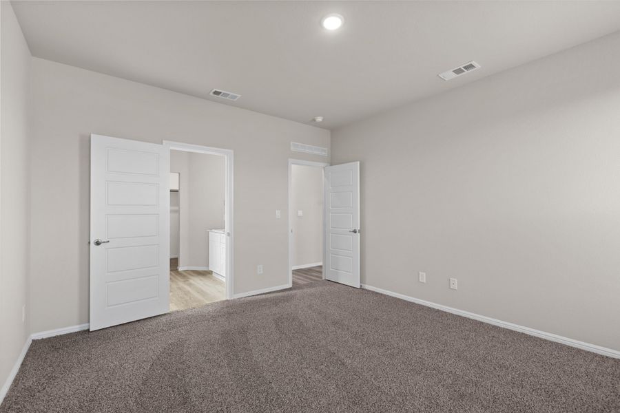 Representative unfurnished interior of a home built from the Gulfport by D.R. Horton in Yukon Ridge, Odessa (Image 21). Representative unfurnished interior of a home built from the Gulfport by D.R. Horton in Yukon Ridge, Odessa (Image 21).