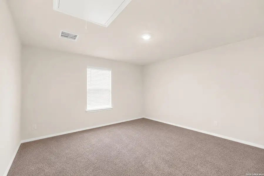 Spacious, unfurnished interior of a new home in The Links at River Bend, Floresville (Image 28). Spacious, unfurnished interior of a new home in The Links at River Bend, Floresville (Image 28).
