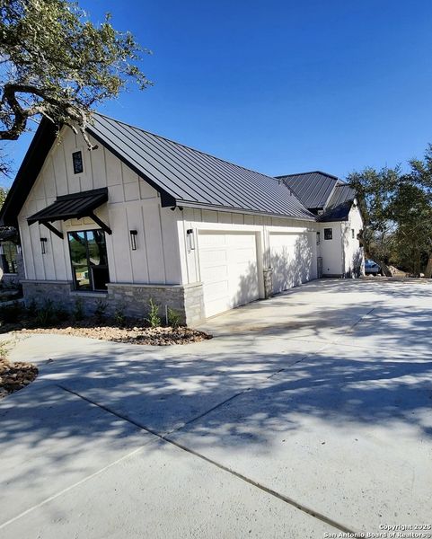 Image 13 of a home in .