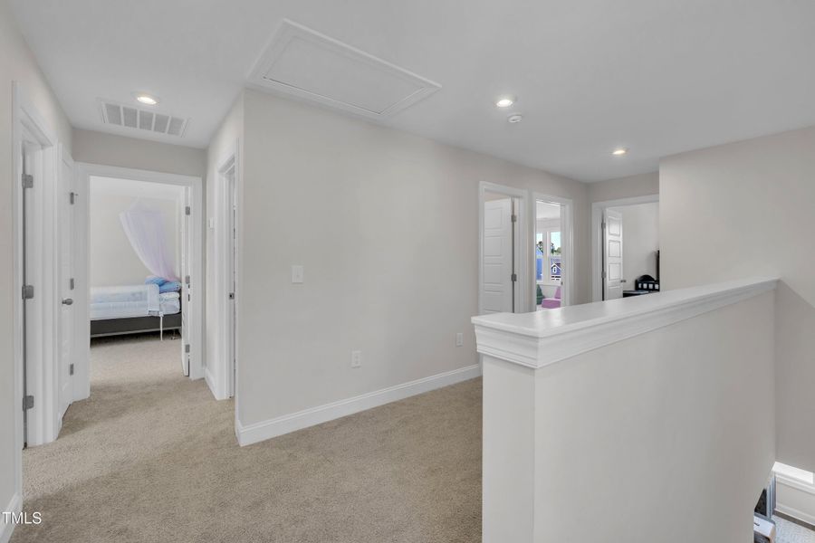 21-1301 Rose Finch-25