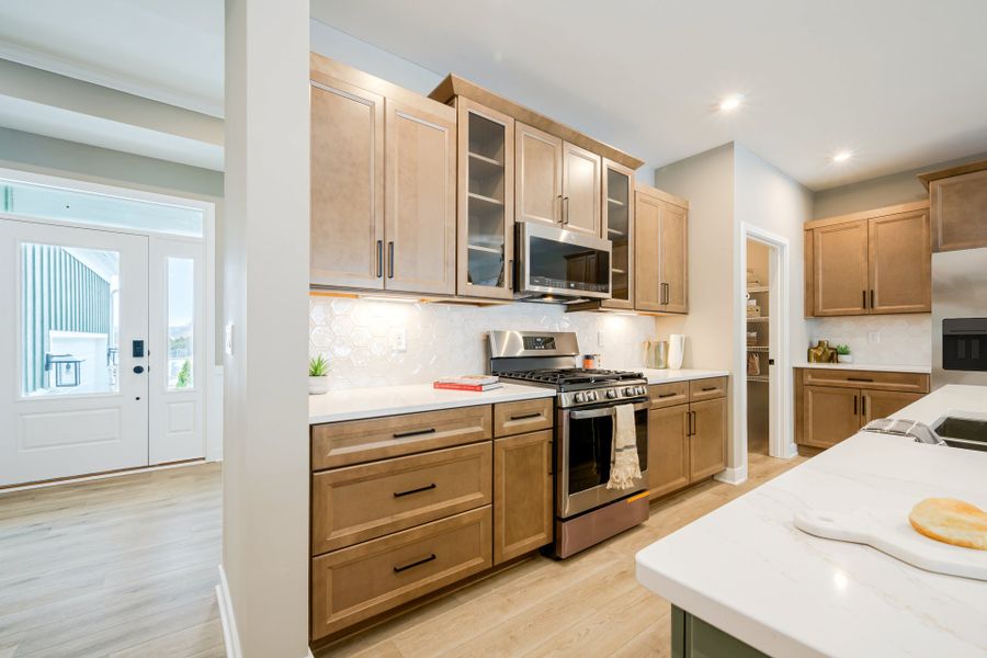 Representative furnished interior of a home built from the Morgan by Fischer Homes in Easton Park, Dallas (Image 20).