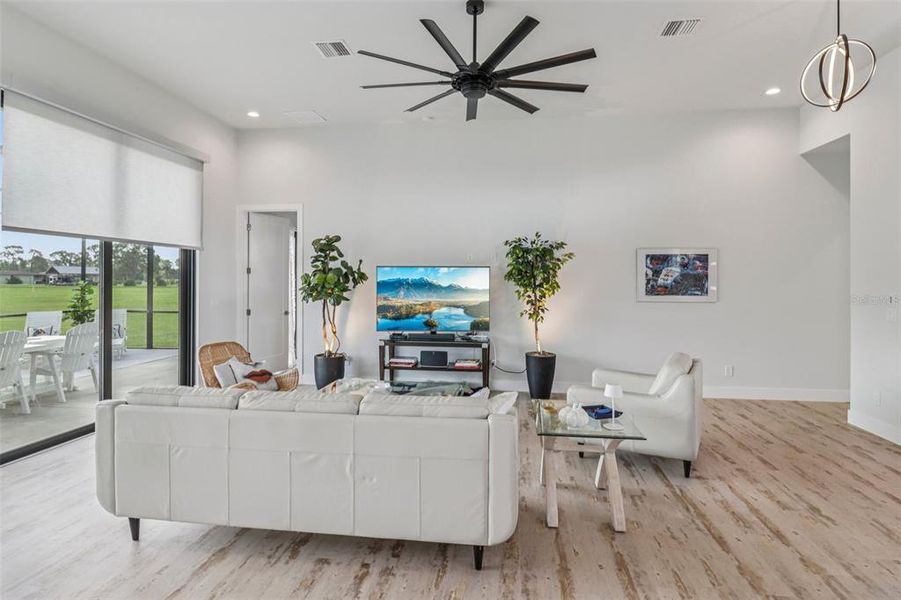 Furnished interior view inside a new home in , Tavares (Image 17).