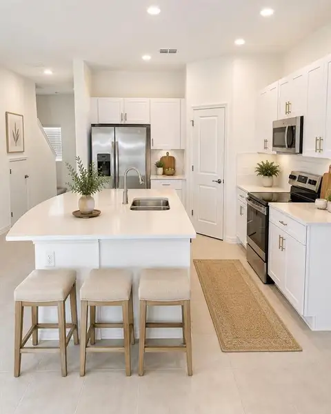 Furnished interior view inside a new home in , Edgewater (Image 7).