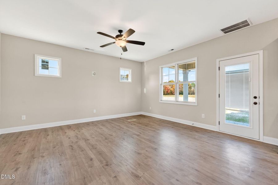 12-web-or-mls-DSC02496-2