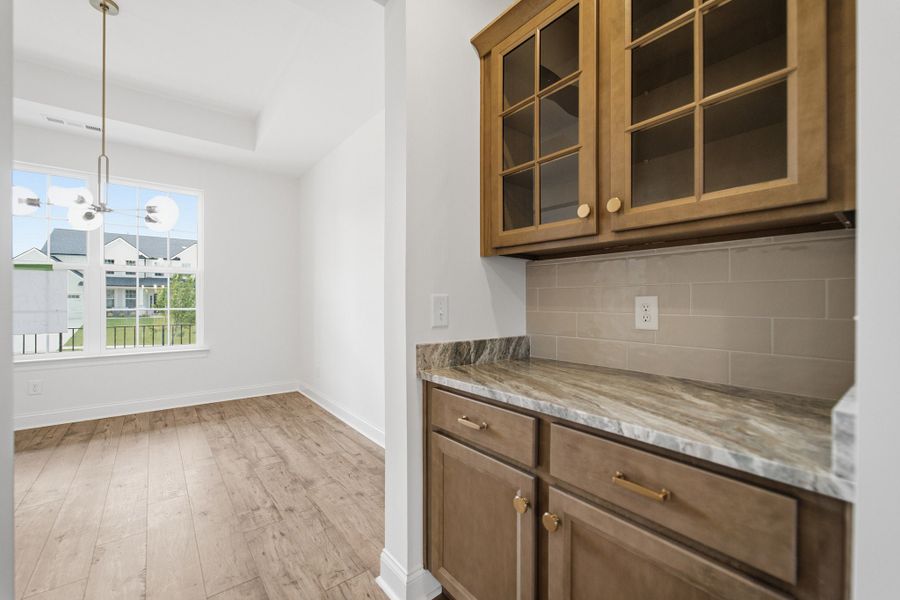 Furnished interior view inside a new home in Dorris Farm, White House (Image 6).