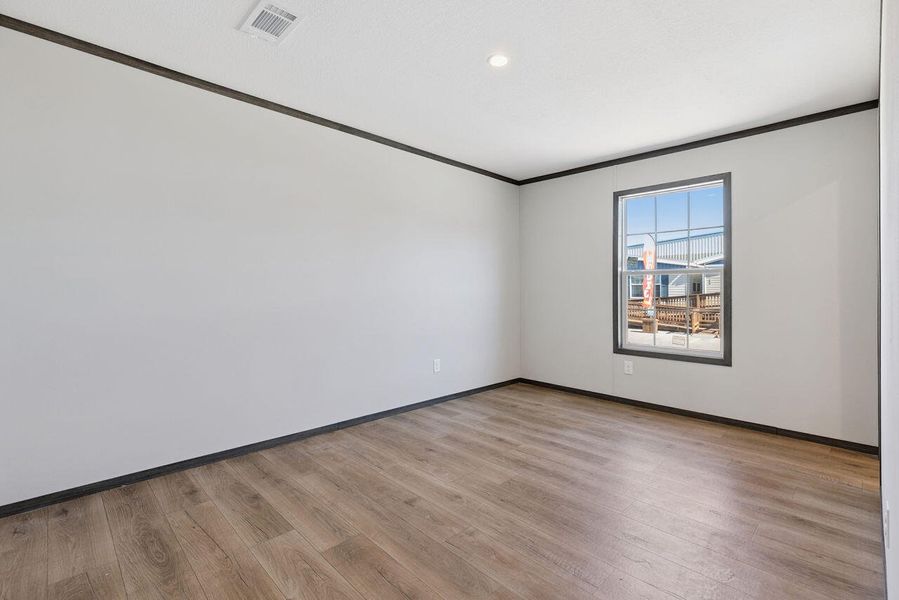 Spacious, unfurnished interior of a new home in , Eutawville (Image 20).