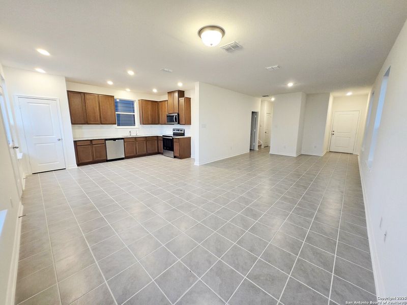 Image 22 of a home in Cove at Westover Hills.