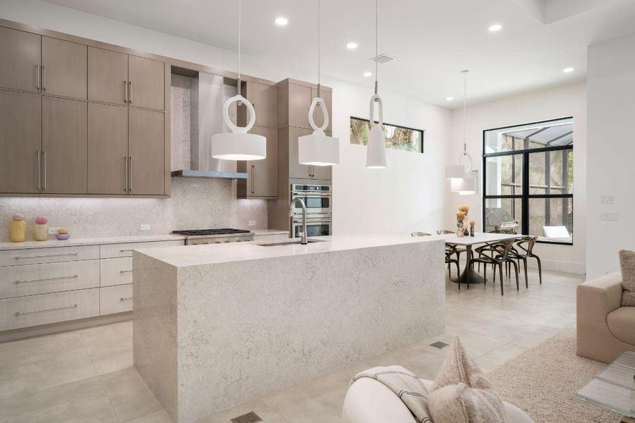 13-web-or-mls-1930_Frosted_Turquoise_Way