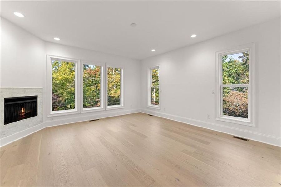 Spacious, unfurnished interior of a new home in , Cleveland (Image 41).