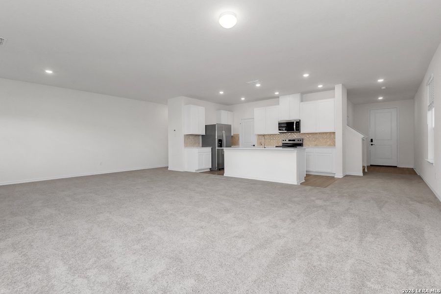 Spacious, unfurnished interior of a new home in Preserve at Culebra - Heritage Collection, San Antonio (Image 12).
