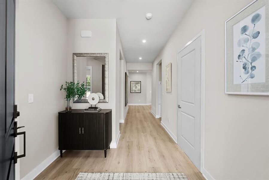 Representative furnished interior of a home built from the Palladio Ranch by Ryan Homes in Ravenfield, Charlotte (Image 37).