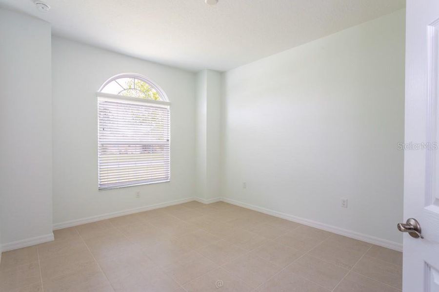 Spacious, unfurnished interior of a new home in , Palm Coast (Image 24).