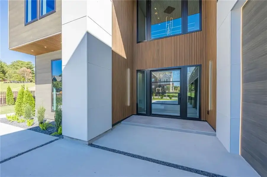 Exterior details and patio area of a home in , Smyrna (Image 4).