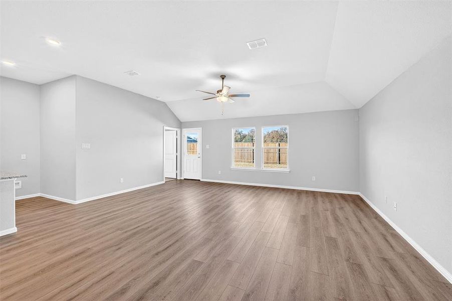 Spacious, unfurnished interior of a new home in Kings Way, Denton (Image 25).