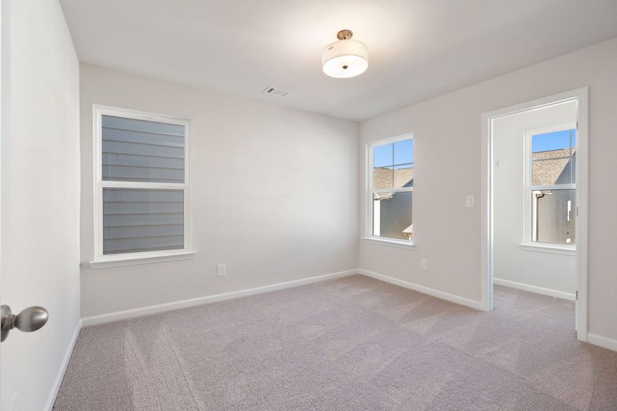 Representative unfurnished interior of a home built from the The Cary B - LS by Davidson Homes LLC in Lake Shore, Winder (Image 30).