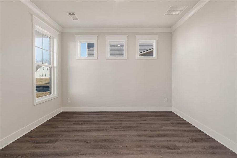 Spacious, unfurnished interior of a new home in Rosewood Lake Estates, Hoschton (Image 41).