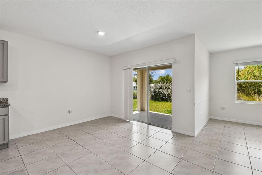 Spacious, unfurnished interior of a new home in Riviera Bella, Debary (Image 35).