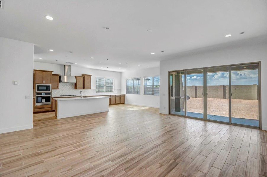 Spacious, unfurnished interior of a new home in Palo Verde at North Creek, Queen Creek (Image 22).