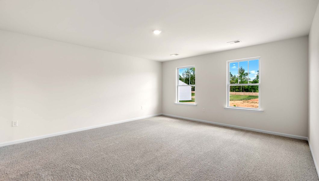 Spacious, unfurnished interior of a new home in Woodhaven, Spartanburg (Image 23).