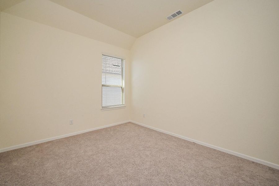 Spacious, unfurnished interior of a new home in StoneCreek Estates, Richmond (Image 26).