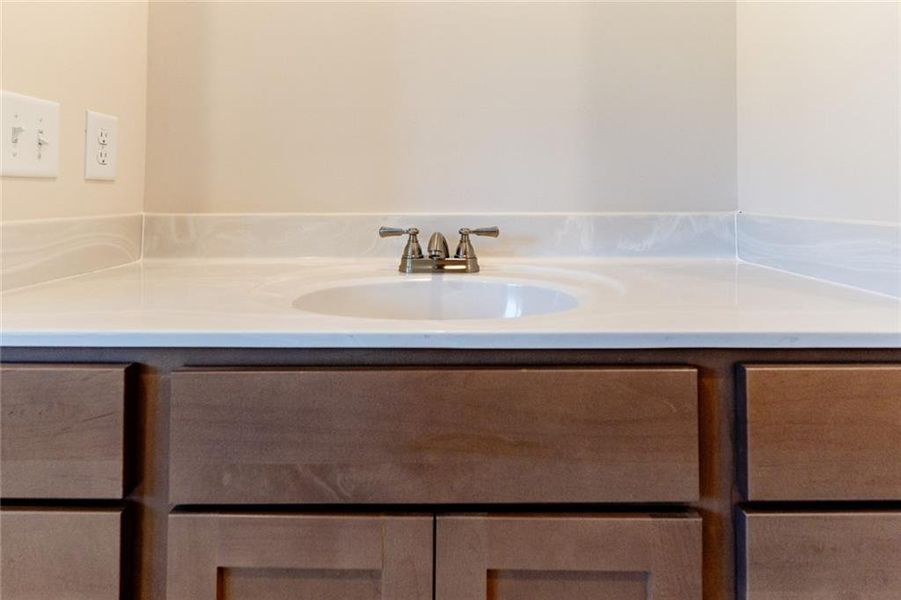 Furnished interior view inside a new home in Creekside Landing, Dallas (Image 4). Furnished interior view inside a new home in Creekside Landing, Dallas (Image 4).