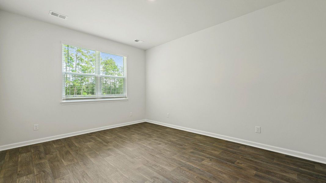 Spacious, unfurnished interior of a new home in Center Pointe, Santee (Image 13).