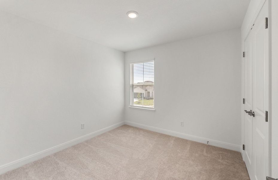 Spacious, unfurnished interior of a new home in Patterson Ranch, Georgetown (Image 15).