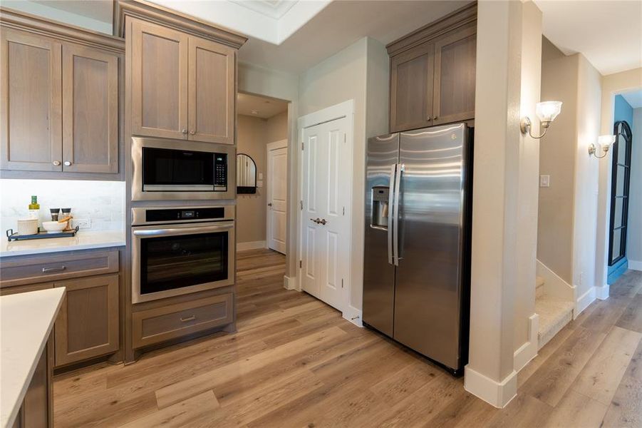 Furnished interior view inside a new home in , Prosper (Image 30).