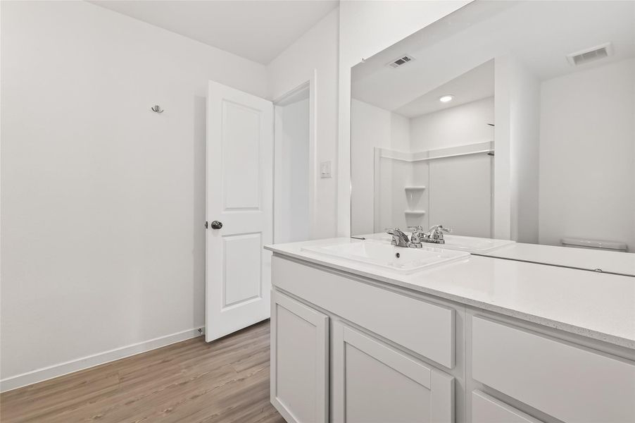 Furnished interior view inside a new home in Anniston, Katy (Image 11).