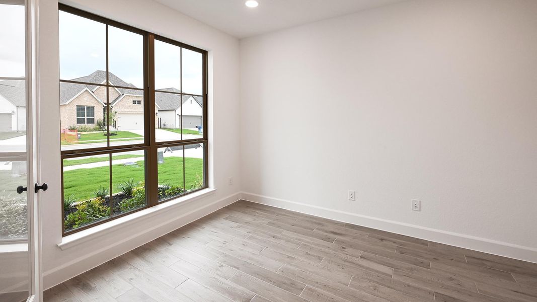 Spacious, unfurnished interior of a new home in Juniper Springs, Lockhart (Image 15). Spacious, unfurnished interior of a new home in Juniper Springs, Lockhart (Image 15).