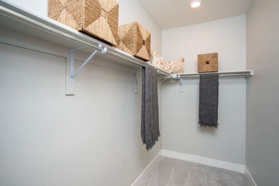 Representative interior finishes for a home built from the 2284 by KB Home in Painted Prairie, Aurora (Image 13).