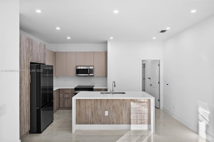 Image 17 of a home in .