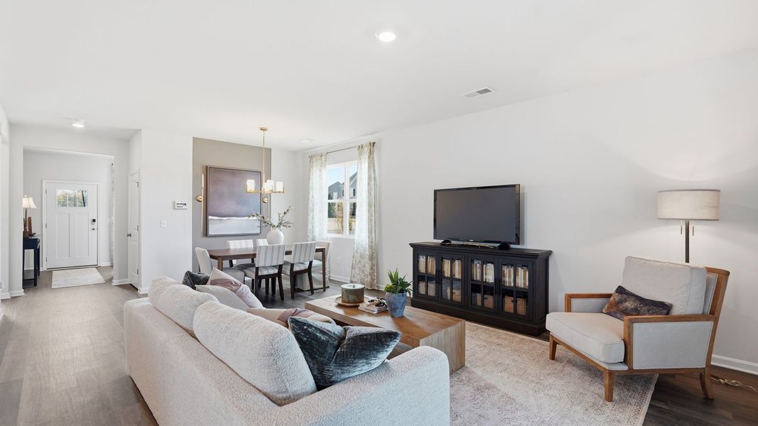 Furnished interior view inside a new home in Altama, Brunswick (Image 13).