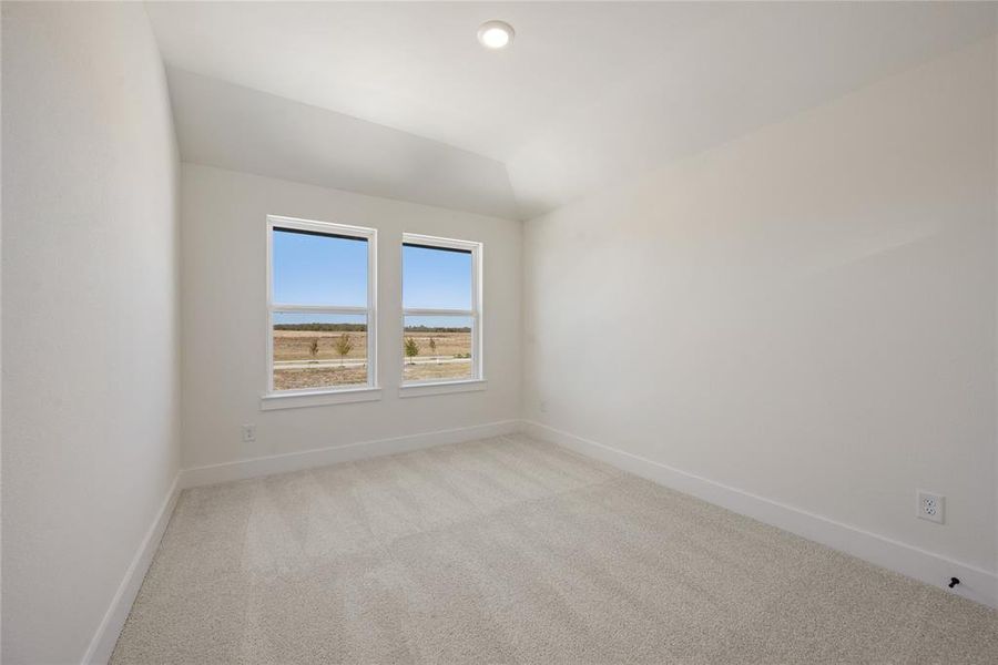 Spacious, unfurnished interior of a new home in Talia, Mesquite (Image 24).