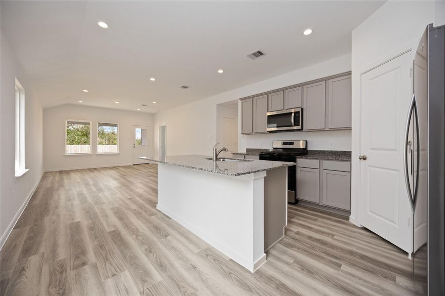Furnished interior view inside a new home in Allison Park, Houston (Image 6).