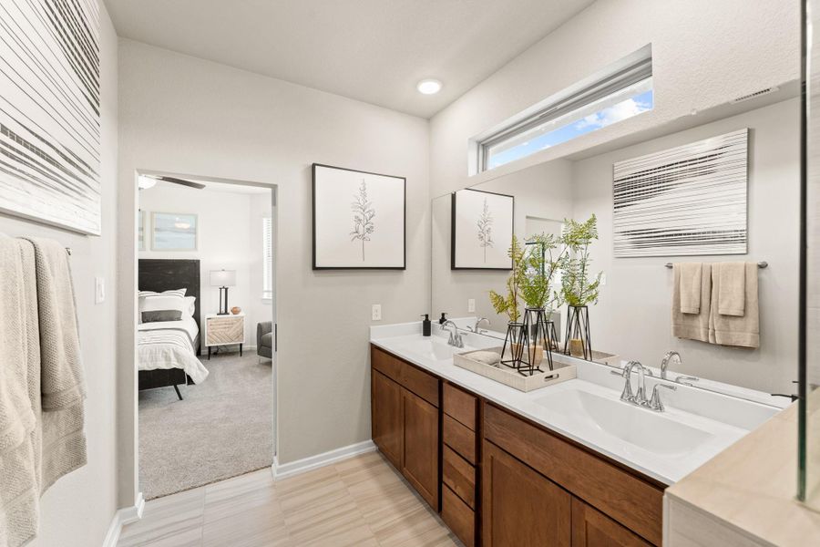 Furnished interior view inside a new home in Balmoral, Atascocita (Image 6).