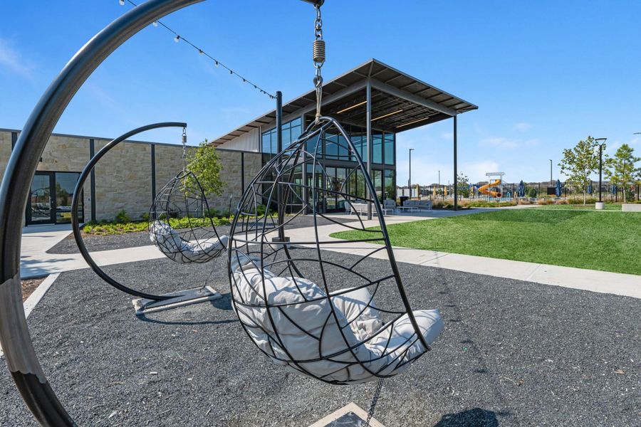 Community amenities in Sunterra, Katy (Image 10). Community amenities in Sunterra, Katy (Image 10).