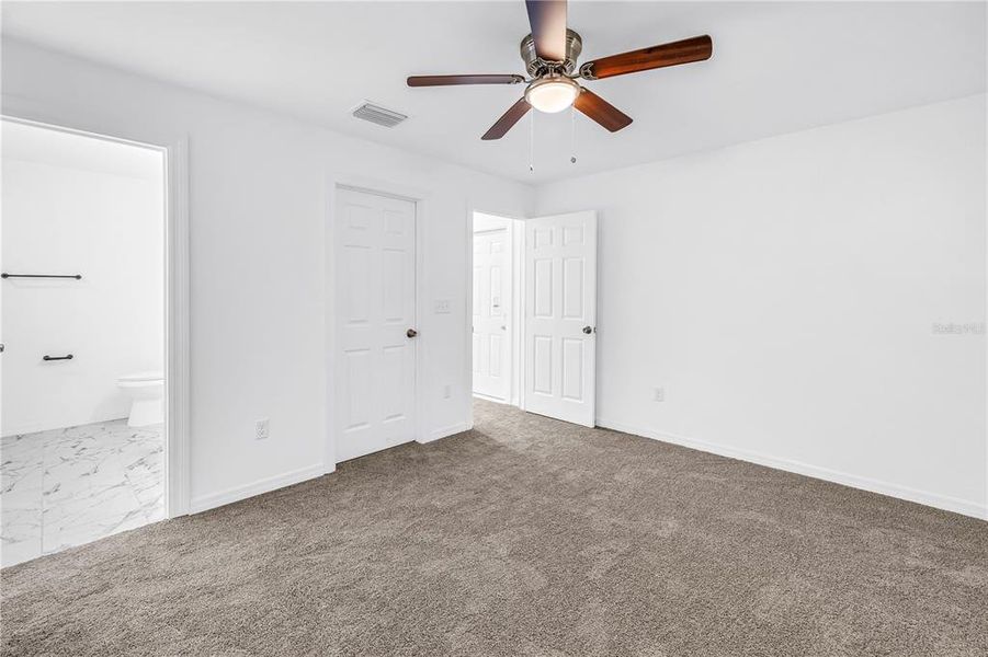 Spacious, unfurnished interior of a new home in , St. Petersburg (Image 15). Spacious, unfurnished interior of a new home in , St. Petersburg (Image 15).