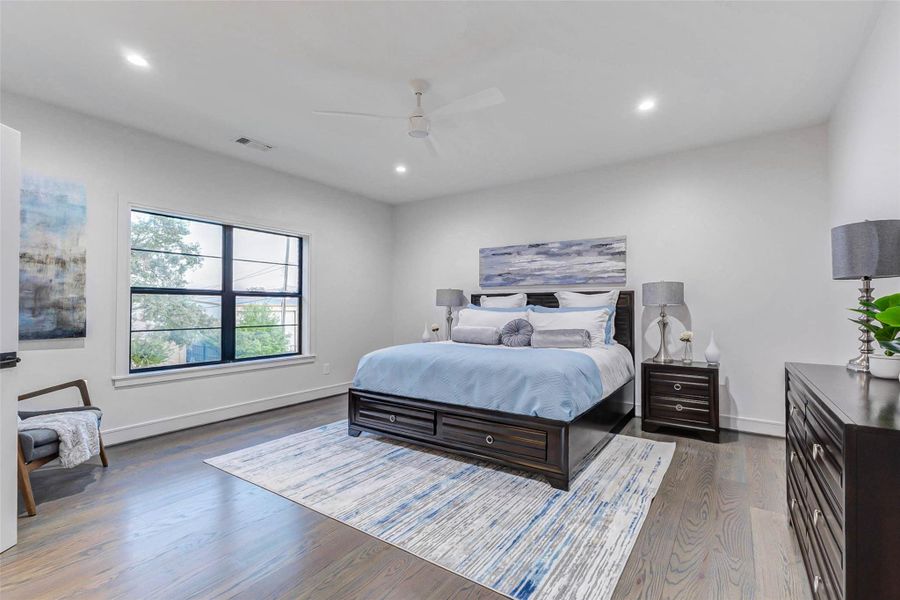 Furnished interior view inside a new home in , Houston (Image 35). Furnished interior view inside a new home in , Houston (Image 35).