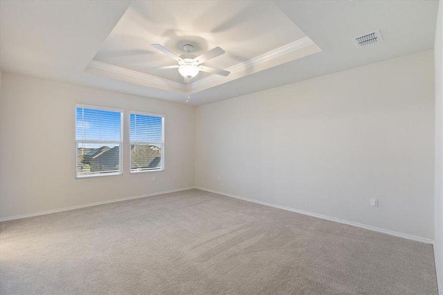 Spacious, unfurnished interior of a new home in Verandah, Royse City (Image 22).