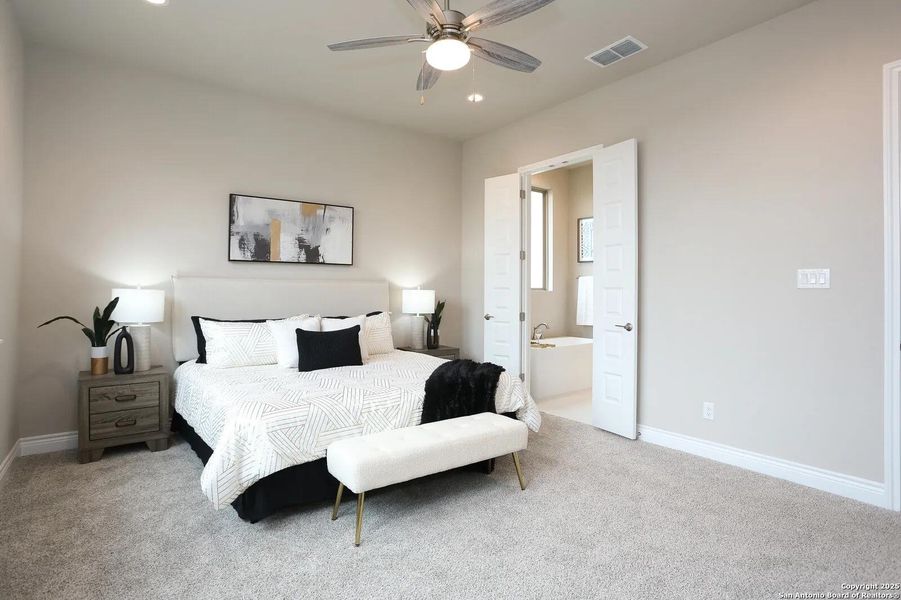 Furnished interior view inside a new home in Legacy at Lake Dunlap, New Braunfels (Image 9).