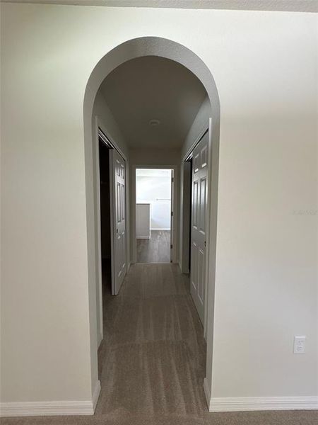 Spacious, unfurnished interior of a new home in , Ocala (Image 12).