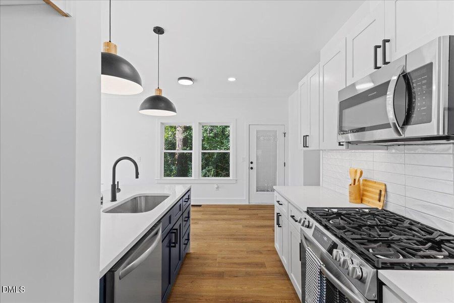 12-801 Dupree St 12-801 Dupree St