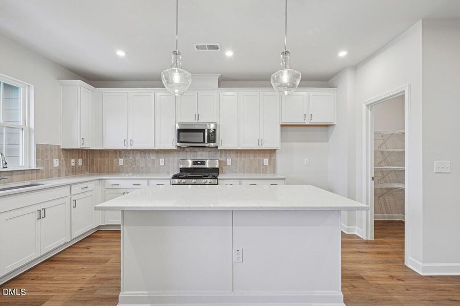 Mews at Holding Village 23_Kitchen 2_1.1