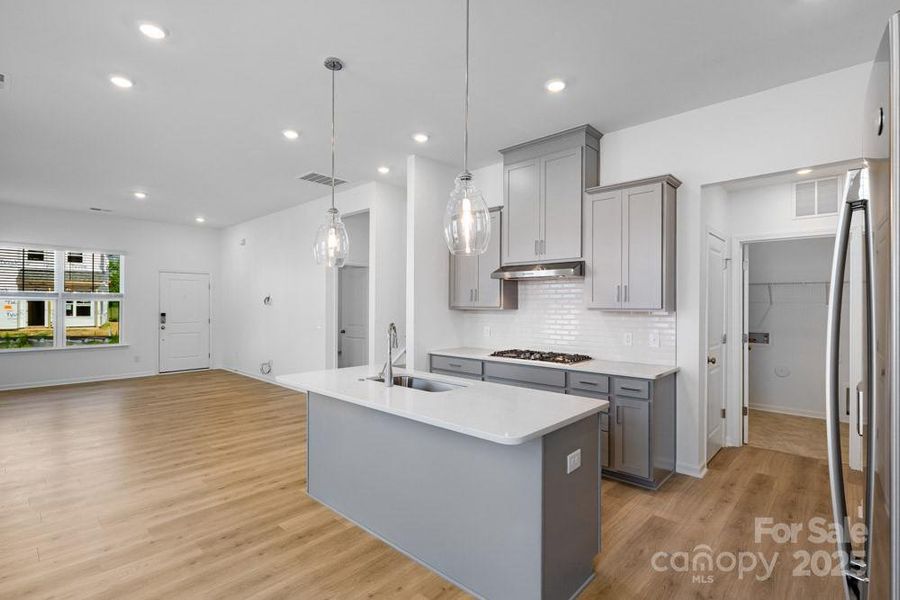 3127 Beacon Heights ~ Ready Now