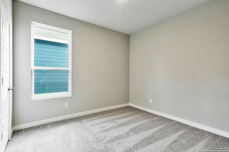Spacious, unfurnished interior of a new home in Fairway Crossing 40s, San Antonio (Image 46). Spacious, unfurnished interior of a new home in Fairway Crossing 40s, San Antonio (Image 46).