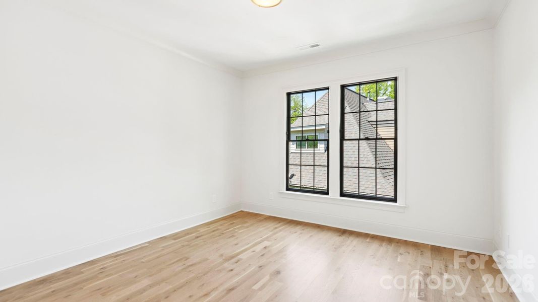 Spacious, unfurnished interior of a new home in , Charlotte (Image 23).